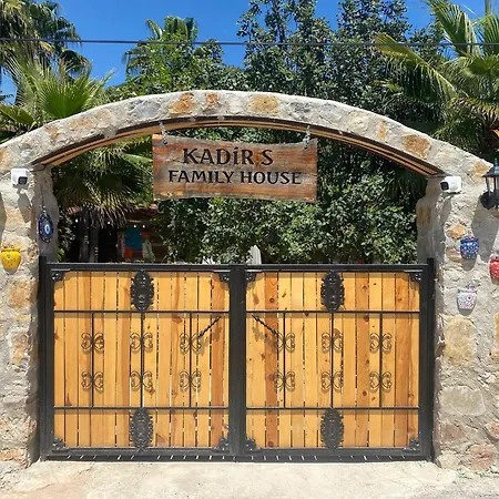 Kadir'S Family House-3